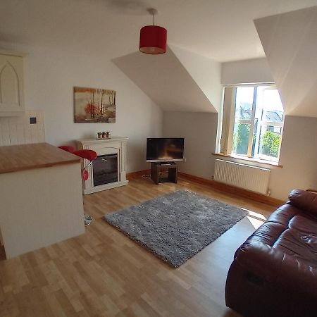 The Red Door Townhouse Apartment Ardara Extérieur photo